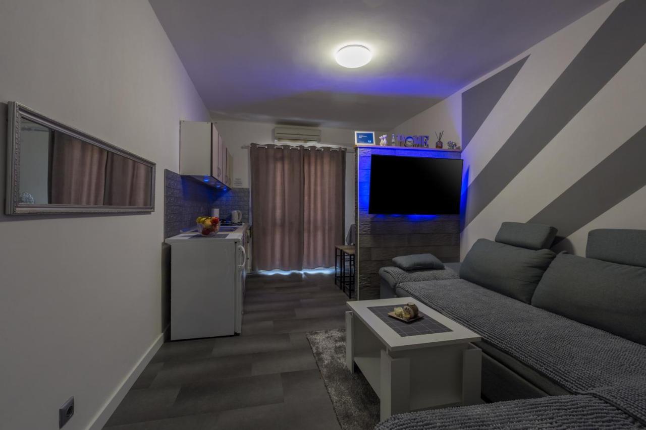 Apartment 50 Shades Of Grey بوريتش المظهر الخارجي الصورة