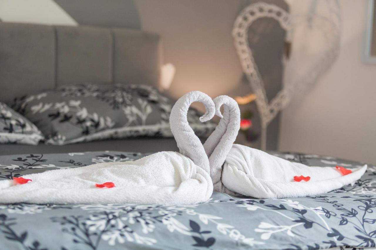 Apartment 50 Shades Of Grey بوريتش المظهر الخارجي الصورة